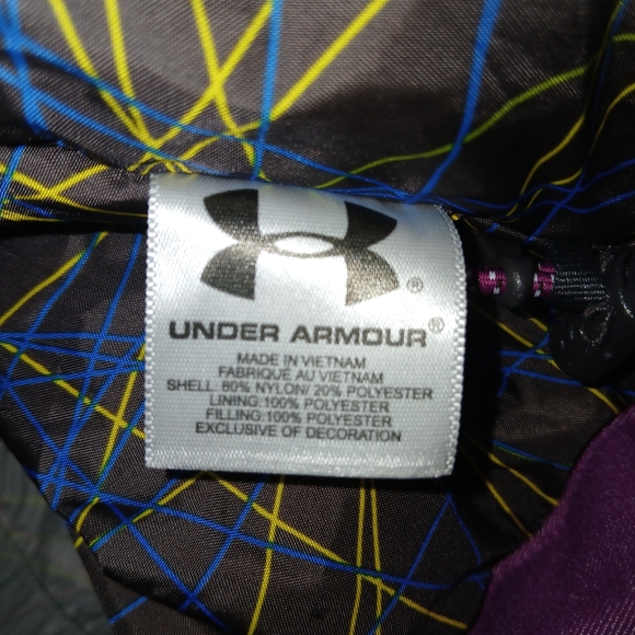 Under Armour Snowboard / Ski Jacket Recco Womens Size: S - Picture 11 of 11